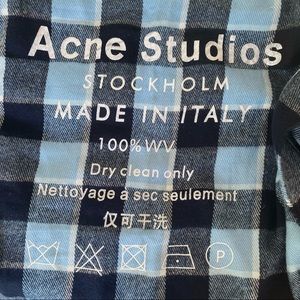 Acne Scarf